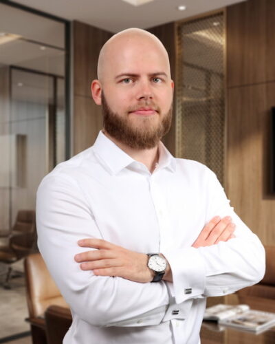 Adw. Łukasz Kucharski