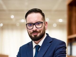 Adw. Adam Pasik