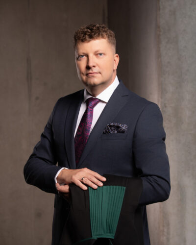 Adw. Paweł Przełomski