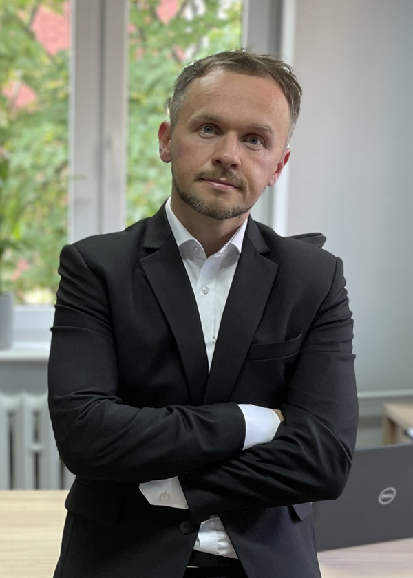 Adw. Tomasz Bogdanowicz