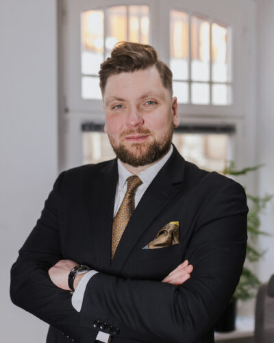 Adw. Adrian Ciszowski