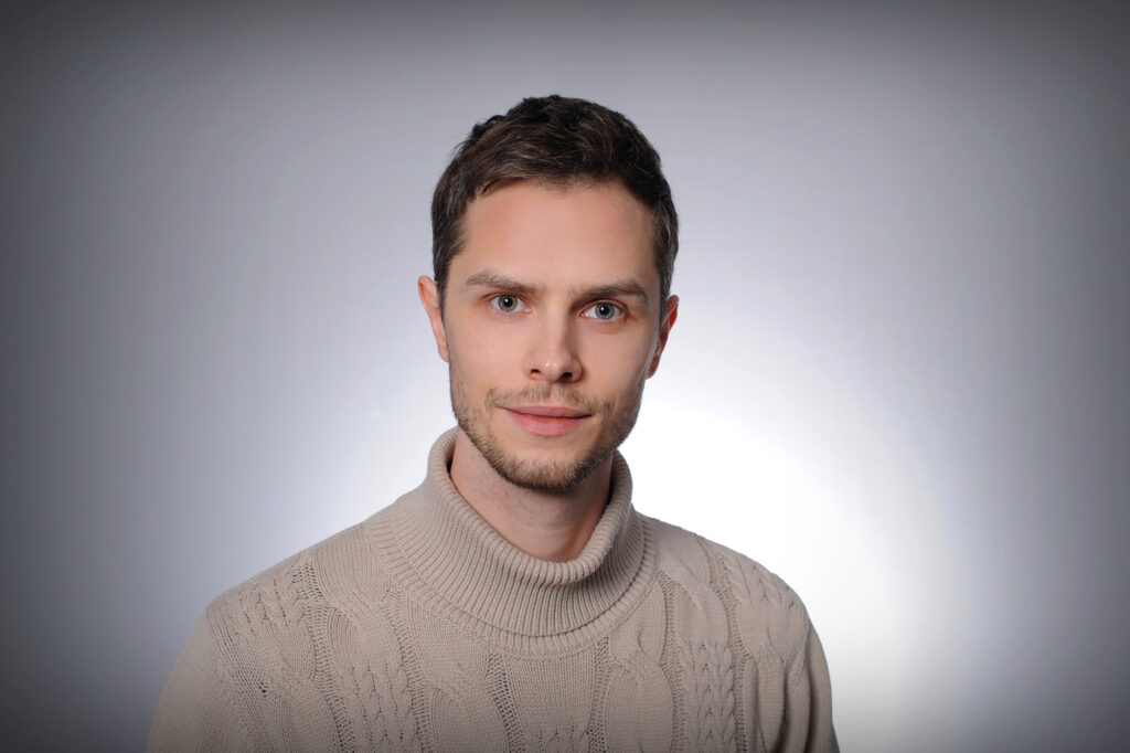 Adw. Mikołaj Hoffmann