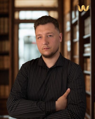 Adw. Damian Witt